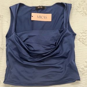 Micas Square neck crop top size Large
